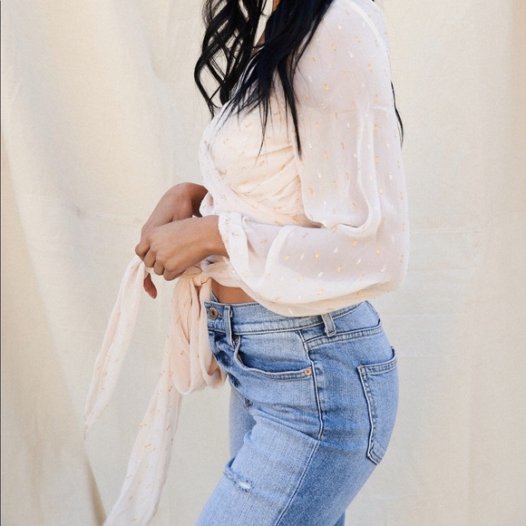 NWT 12th Tribe heartbreaker ruffled tie top - Picture 3 of 8